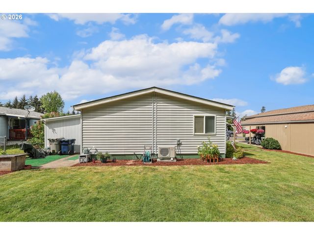 310 Pitney Ln 51, Junction City, OR 97448