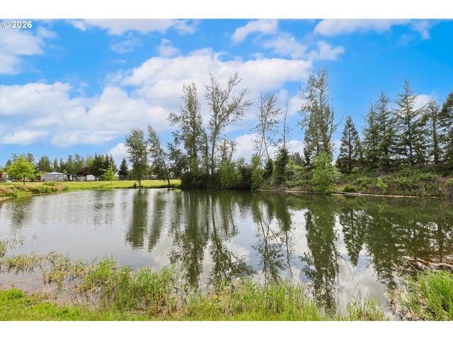 310 Pitney Ln 51, Junction City, OR 97448