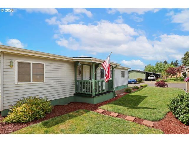 310 Pitney Ln 51, Junction City, OR 97448