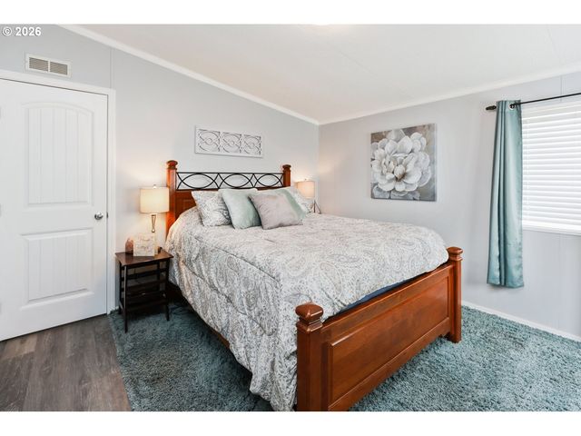 310 Pitney Ln 51, Junction City, OR 97448