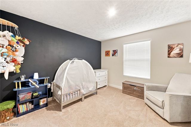 1018 Sunrise Way, Akron, OH 44312