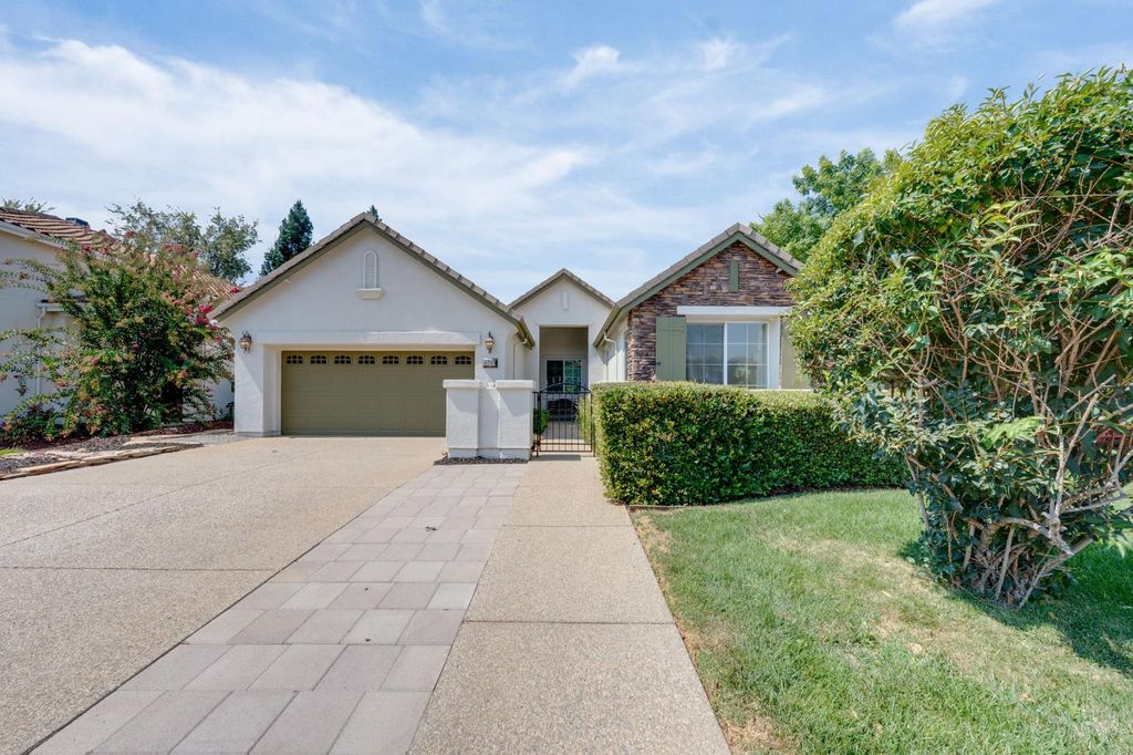 4200 Silver Water Way, Rancho Cordova, CA 95742