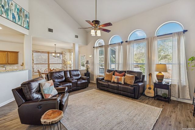 20806 Las Lomas, San Antonio, TX 78258