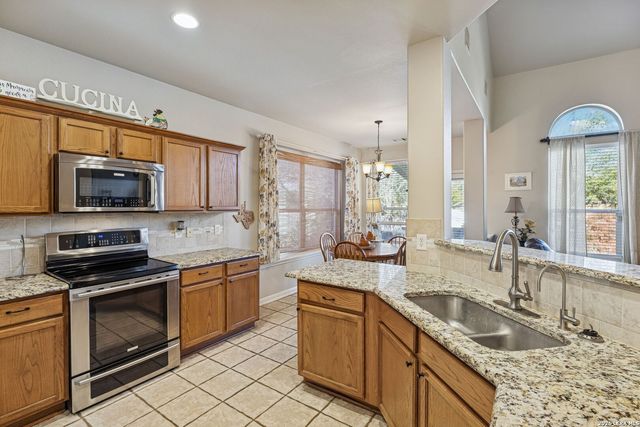 20806 Las Lomas, San Antonio, TX 78258