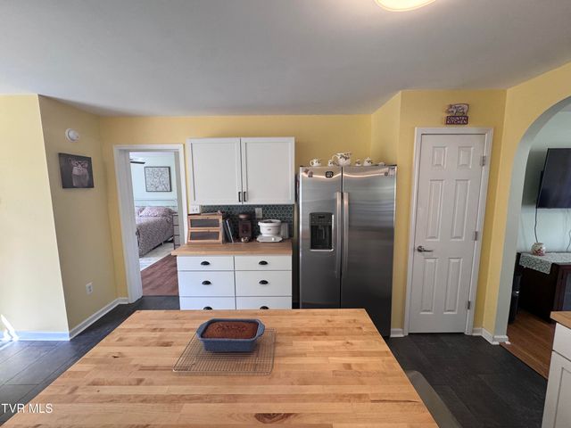 18408 Fortunes Way, Abingdon, VA 24210