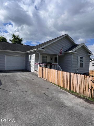 18408 Fortunes Way, Abingdon, VA 24210