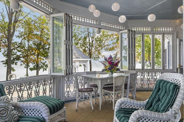 3063 Red Pine Point Drive, Indian River, MI 49749