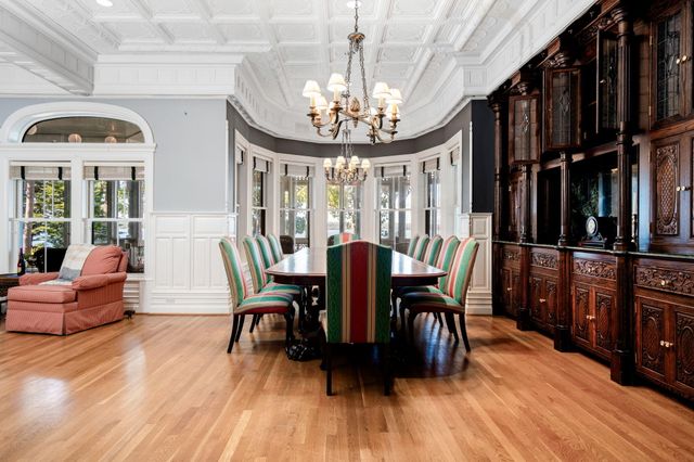 3063 Red Pine Point Drive, Indian River, MI 49749