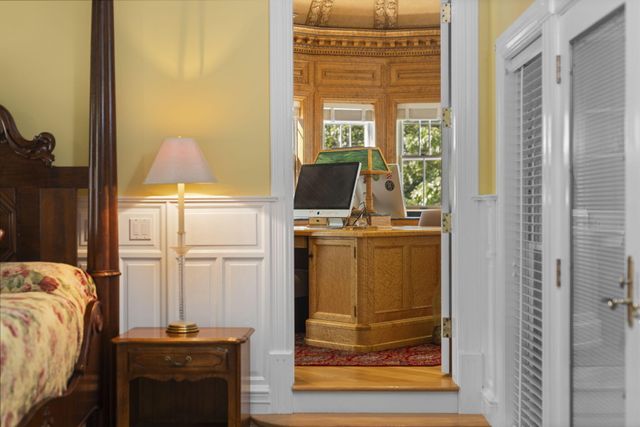 3063 Red Pine Point Drive, Indian River, MI 49749