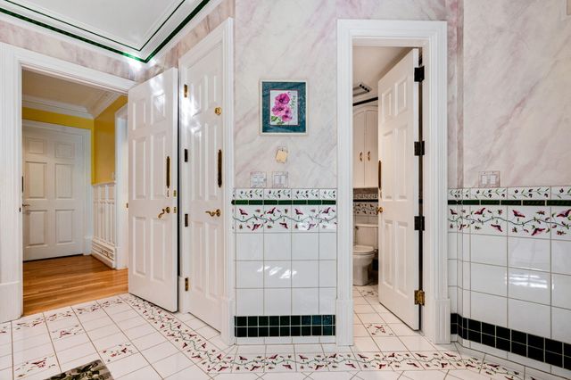 3063 Red Pine Point Drive, Indian River, MI 49749