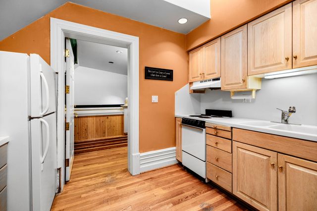 3063 Red Pine Point Drive, Indian River, MI 49749