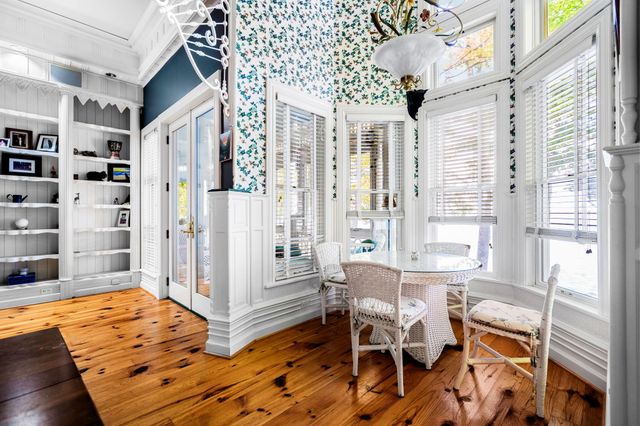 3063 Red Pine Point Drive, Indian River, MI 49749