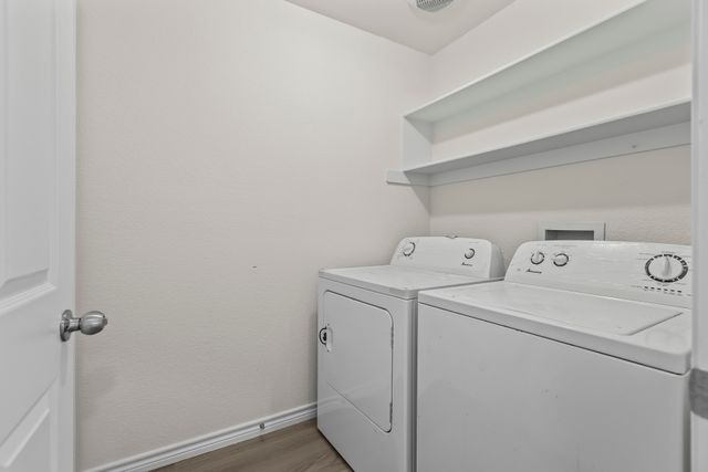 1037 Castle Top Drive, Fort Worth, TX 76052