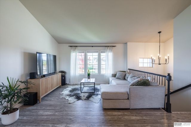 14315 S 17th Street, Bellevue, NE 68123