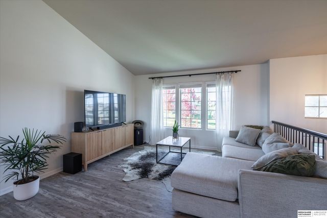 14315 S 17th Street, Bellevue, NE 68123