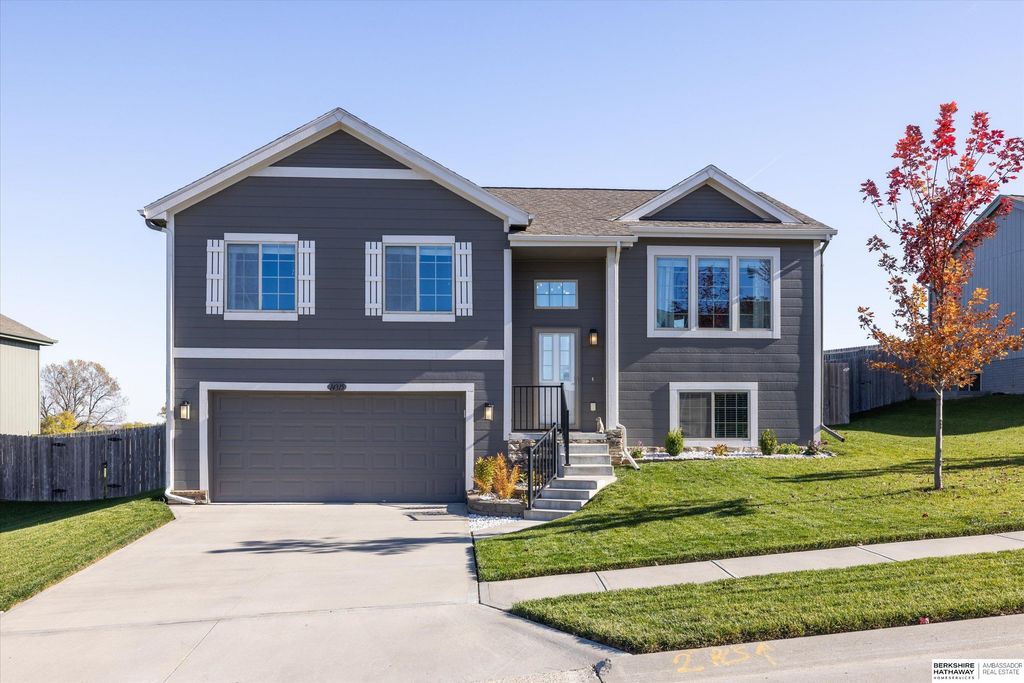 14315 S 17th Street, Bellevue, NE 68123