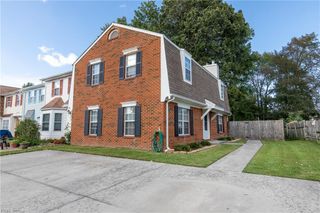 4587 Greenlaw DR, Virginia Beach, VA 23464