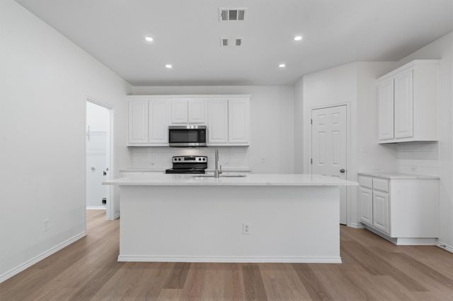 1816 Melissa Oaks LN, Austin, TX 78744