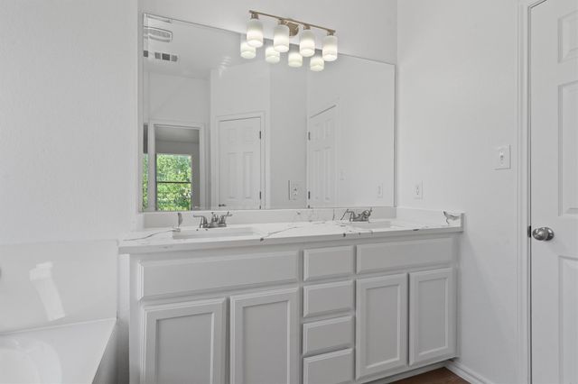 1816 Melissa Oaks LN, Austin, TX 78744