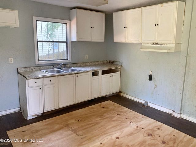 3753 Liberty Street, Jackson, MS 39213
