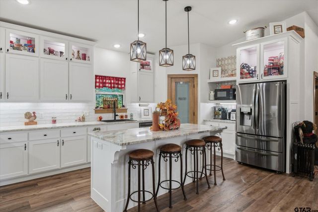 250 VZ County Road 4301, Ben Wheeler, TX 75754