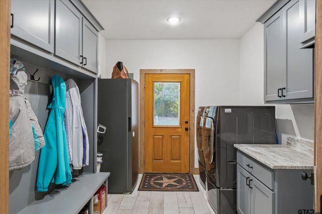 250 VZ County Road 4301, Ben Wheeler, TX 75754