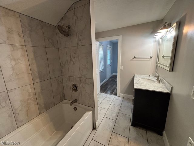 4200 Whitman Avenue DOWN, Cleveland, OH 44113