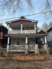 4200 Whitman Avenue DOWN, Cleveland, OH 44113