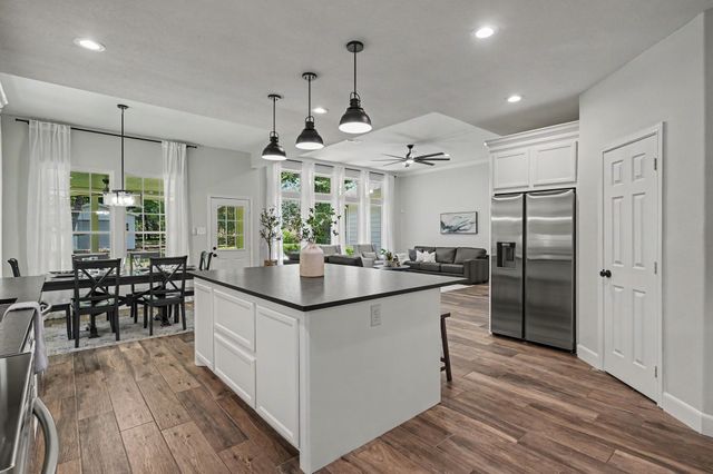 8900 Catamaran Way, Montgomery, TX 77316