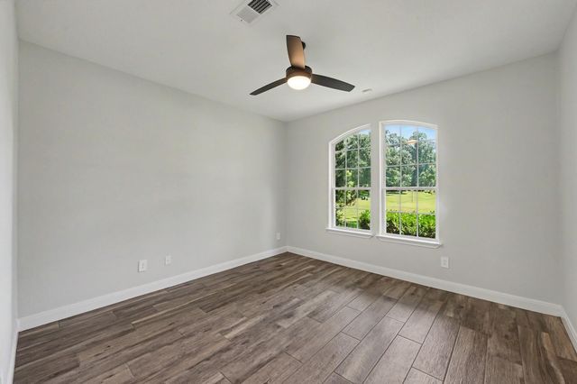 8900 Catamaran Way, Montgomery, TX 77316