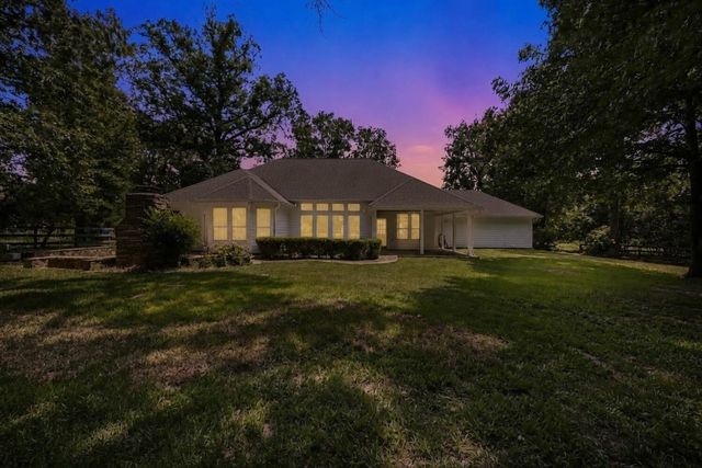 8900 Catamaran Way, Montgomery, TX 77316