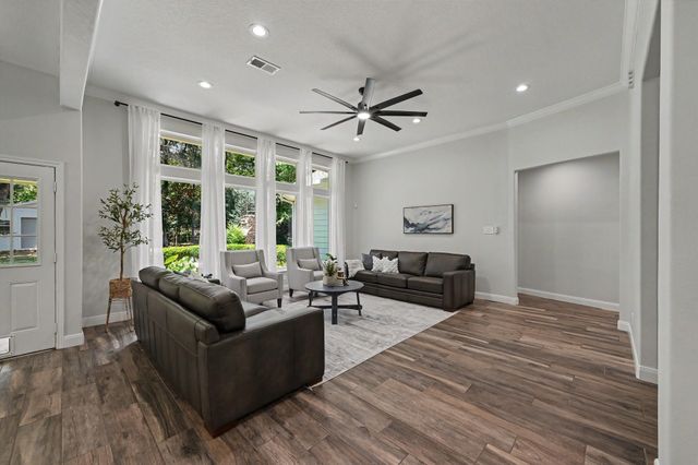 8900 Catamaran Way, Montgomery, TX 77316