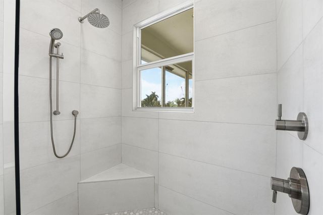 120 SE 12th Court, Pompano Beach, FL 33060