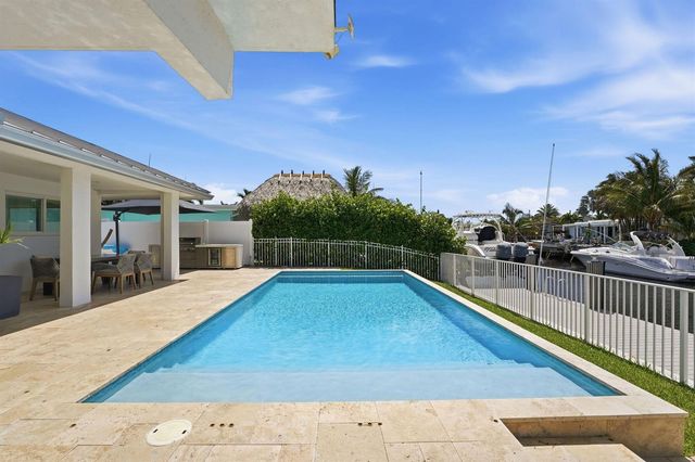 120 SE 12th Court, Pompano Beach, FL 33060