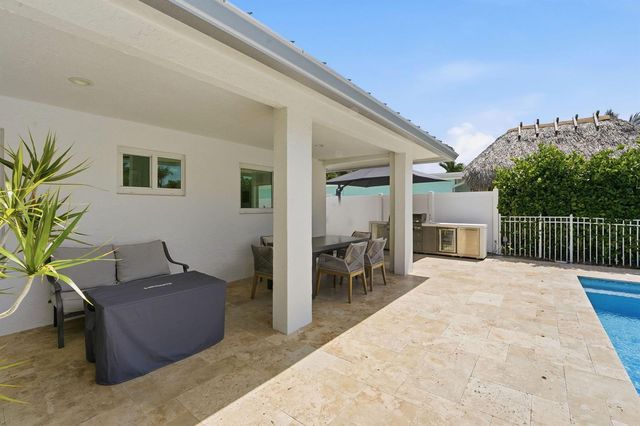 120 SE 12th Court, Pompano Beach, FL 33060