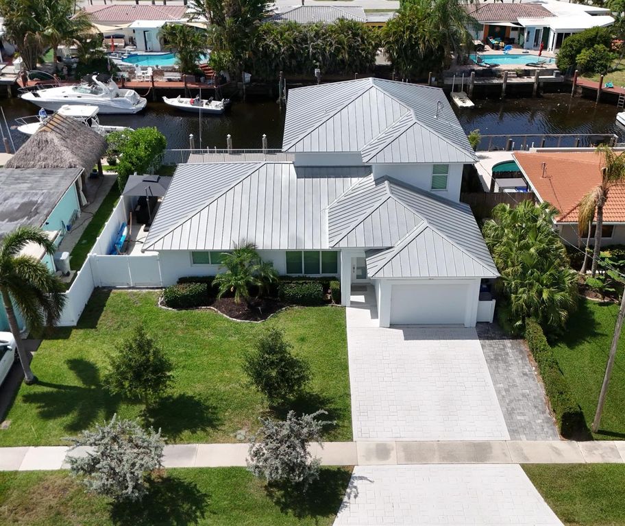 120 SE 12th Court, Pompano Beach, FL 33060