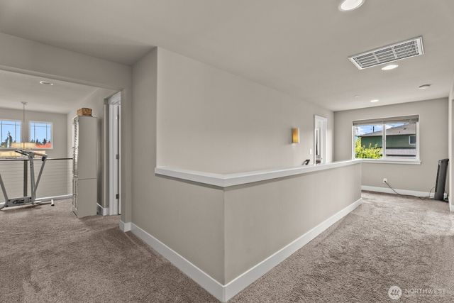 35703 20th Avenue SW, Federal Way, WA 98023