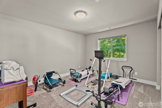 35703 20th Avenue SW, Federal Way, WA 98023