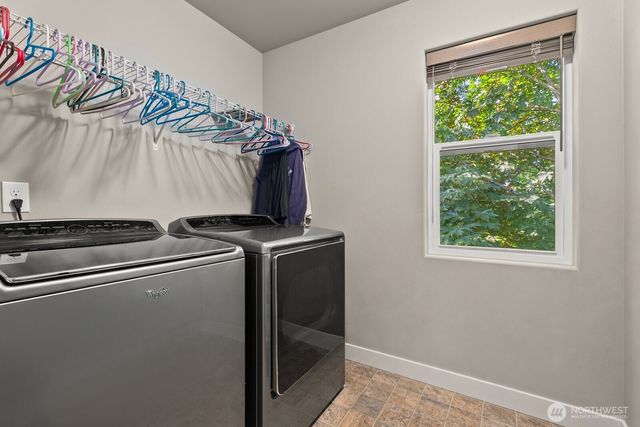 35703 20th Avenue SW, Federal Way, WA 98023