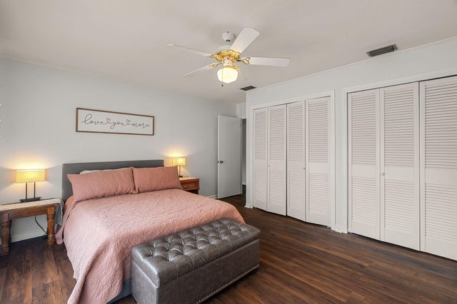 73 River Rd., Hattiesburg, MS 39401