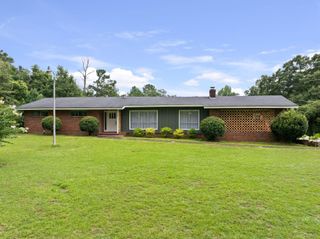 73 River Rd., Hattiesburg, MS 39401