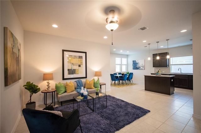 9109 Looksee LN, Austin, TX 78744