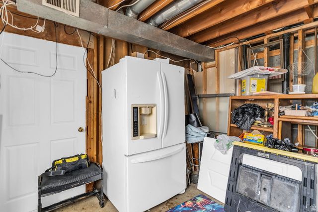 3001 W 8750 S, West Jordan, UT 84088