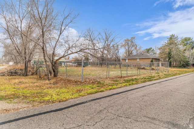 3001 W 8750 S, West Jordan, UT 84088