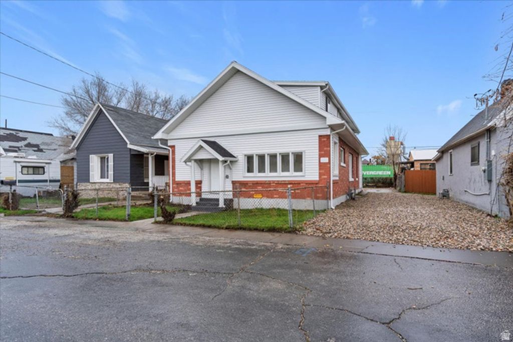 133 E BINFORD ST, Ogden, UT 84403