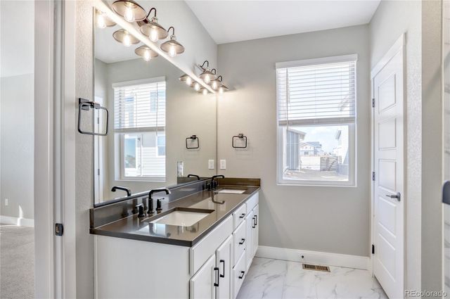 5450 Green Thumb Avenue, Firestone, CO 80504