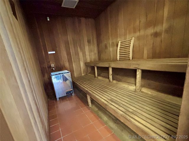 450 W 7th Street 809, Tulsa, OK 74119