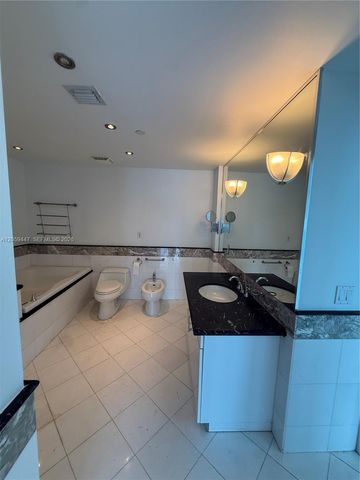 540 W Ave 1013 1013, Miami Beach, FL 33139