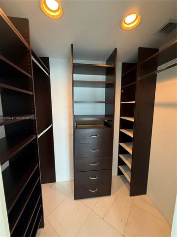 540 W Ave 1013 1013, Miami Beach, FL 33139