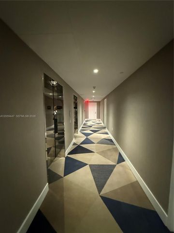 540 W Ave 1013 1013, Miami Beach, FL 33139